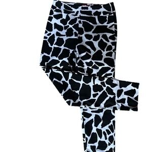 EUC KRAZY LARRY Stylish Black and White Cow Print Cropped Pants